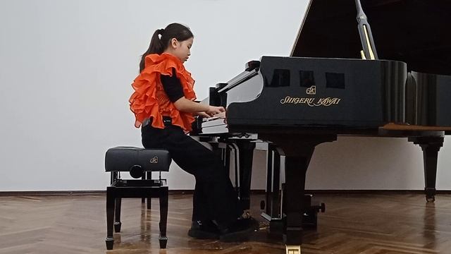 Умарбекова Ширин 4кл 10лет ЦДМШ им. П.Ф.Шубина - Феркет Амиров Лирический танец