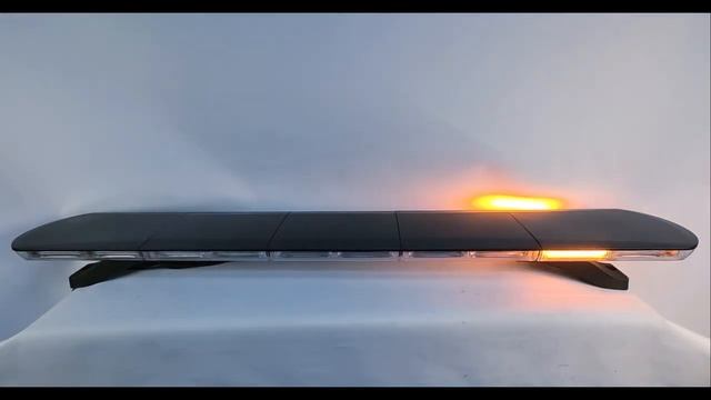 P15-1510 
Панель проблесковая светодиодная оранжевая с ПДУ