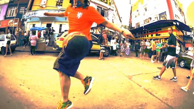 CRAZY Street Soccer Moves Séan GARNIER vs Brazil   @Seanfreestyle 1