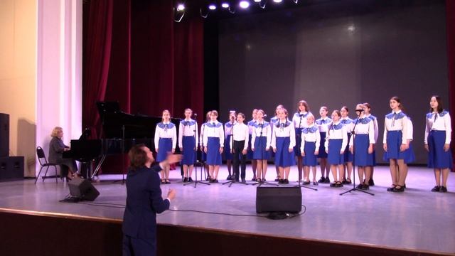 Камерный хор "Преображение" инструментального отделения Егорьевской детской музыкальной школы.