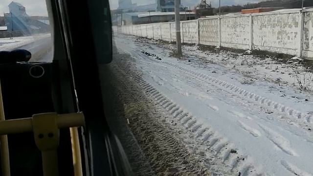 19.02.2025.Ляхово-Сырьево-Гальчино.Очистка обочин трасс.Снег из под колёс летит замерзает и гололед