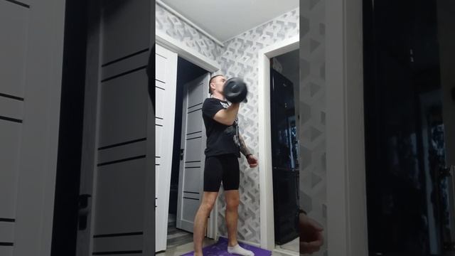 ДОМАШНЯЯ ТРЕНИРОВКА С ОДНОЙ ГИРЕЙ