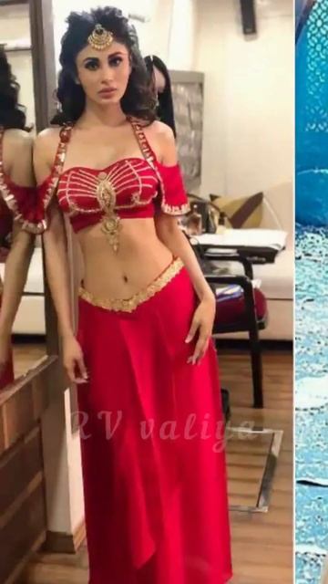 all nagins||🐍with nagin costume With all IlNagin serial actres jewellery and costume#rvvaliya 💖