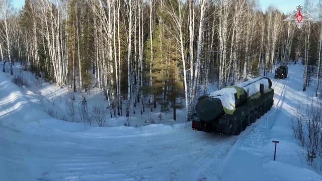 на маршруты боевого патрулирования выведены автономные пусковые установки ПГРК «Ярс».