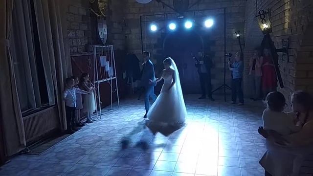 Перший танець!!!