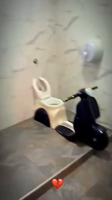 чисто мужская уборная 😄😄