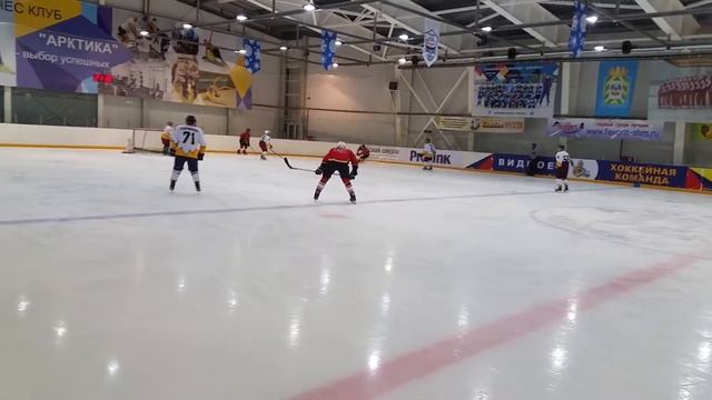 Отрывок финала ФХЛР ХК Феникс - ХК Молоково.