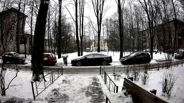 Доставщик от Яндекс еда 1 часть