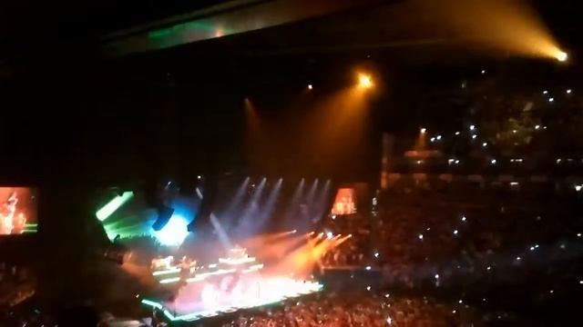 nicki minaj anaconda Live London O2 2015