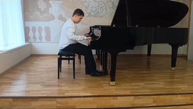 Тарасов Матвей,12 лет. "Первоцвет" А.Гречанинов