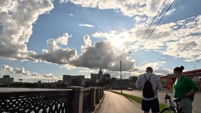 Бизнесмен сжалился и приютил замерзшую бродяжку… Если бы он только знал, чем она отплатит за это…