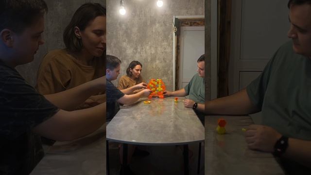 Играем в настолку!