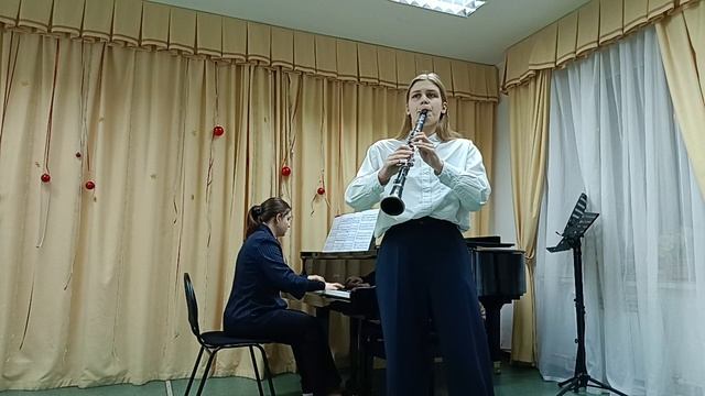 1. Г. Клозе. 15 этюдов. № 3. 2. К. Сен-Санс. Соната, ор. 167, I и II части. Исп. Крикливых Дарья.