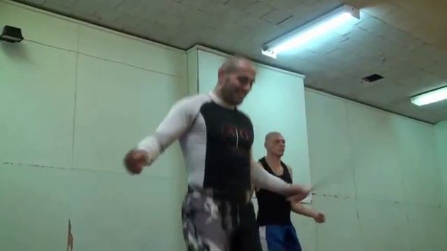 Фёдор Емельяненко тренировки.flv(480p_H.264-AAC)