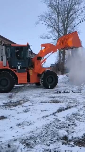 Был фронтальный погрузчик стал мульчер🔥