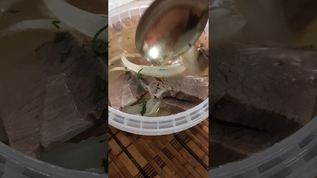 Холостяцкий ужин. Суп овощной Элеш из магазина.