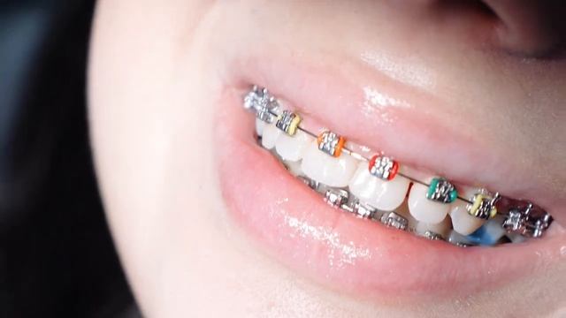 Стоматологическая клиника "LuxSmile" Ваша улыбка - наше искусство!