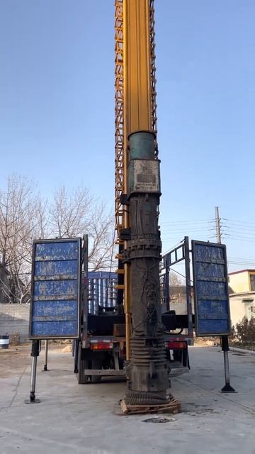 One set hydraulic pile hammer