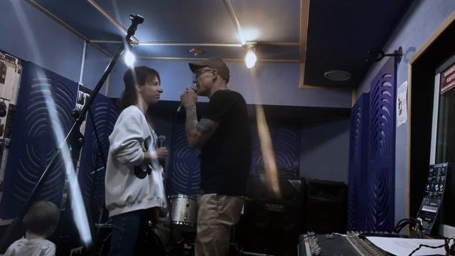 Осталась одна