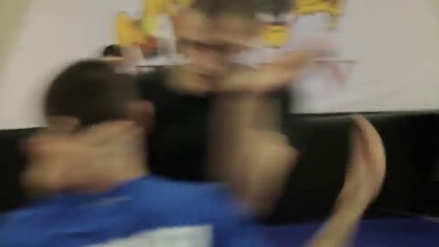 Хабиб Нурмагомедов готовится к бою Тиаго Товаресом(480p_H.264-AAC)