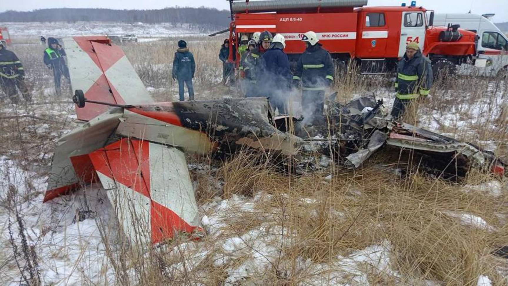 В Нижегородской области легкомоторный самолет совершил жесткую посадку