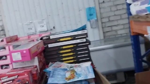 ВЫЛАЗКА (без лифта) НЕОБХОДИМОСТЬ. ,, СВЕТОФОР,, , ОБЗОР, ПОКУПКИ.