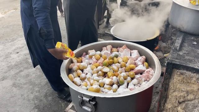 Самый популярный рецепт афганского рош  Огромное количество мяса 500 кг Приготовление пищи