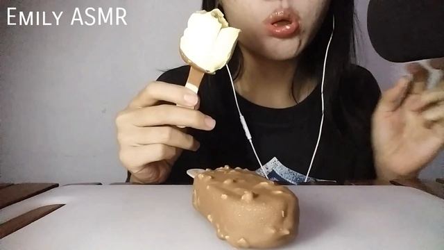 ASMR Magnum Macadamia Salted Caramel
