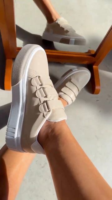 TÊNIS FLATFORM COM VELCRO JESSI