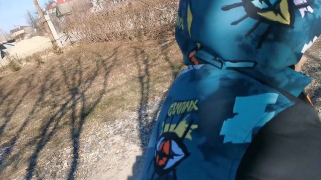 VID_20250208_115526.mp4