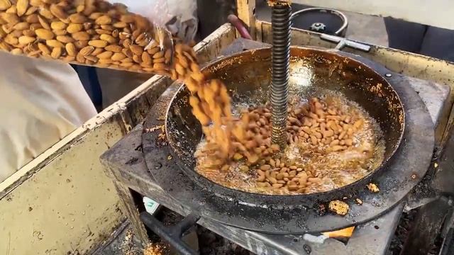 Самая вирусная еда на улицах Пакистана