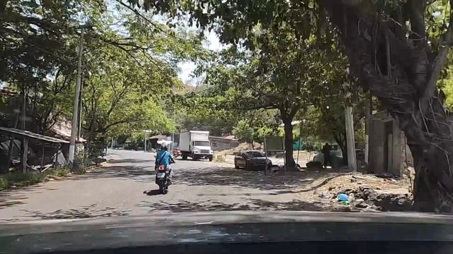 Video 15. FRONTERA HONDURAS CON EL SALVADOR. ADUANA EL AMATILLO