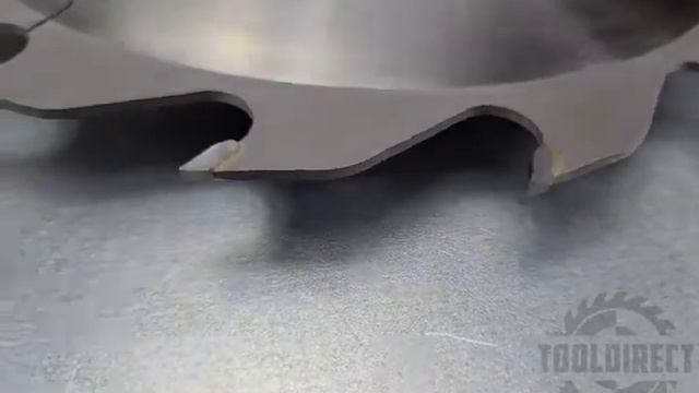 Пила для продольного пиления с тонким пропилом 210x30x2.6⧸1.8 Z=16 PROCUT 797.2103016