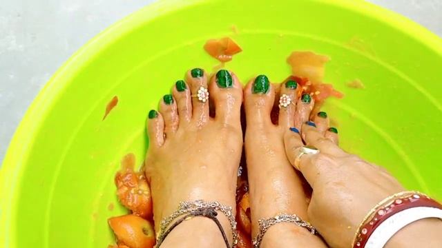 Tomato 🍅🍅🍅 🍅 crushing video...Most requested video........