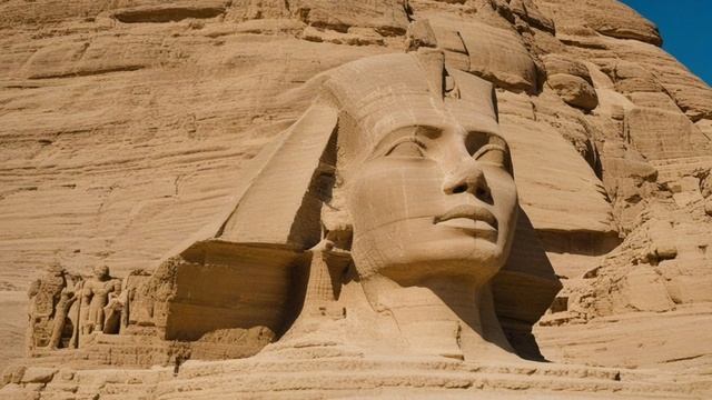 Загадка гигантской каменной головы в Гватемале