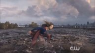 SUPERGIRL SEASON 2 - TAKING OFF