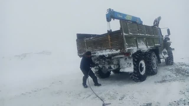 Трудный путь к золоту. Старательская артель в Хакасии,участок Малый Кизас