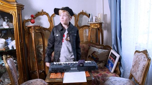 Зачитал рэп для любимой