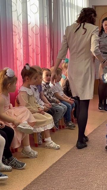 Утренник в детском саду, посвященный Дню Защитника Отечества