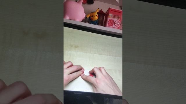 Оригами види сердце с посланием I❤VOU . валентинка из цветного бумаги.