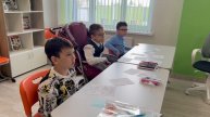 Фрагмент очного логопедического занятия.