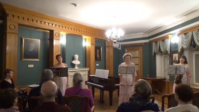 Александр Блок "Пусть рассвет глядит нам в очи.."
Читает Наталия Бабкина