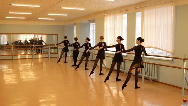 Отборочный тур Республиканского конкурса Афарин. 12 - 14 лет ОАТ Цветик-Семицветик рук Волкова С. А.