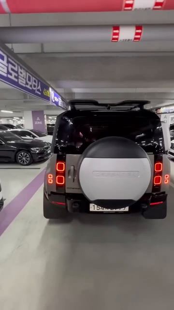 Осмотр Land Rover Defender (L663) 110 P300 X-Dynamic SE #auto #обзор #автоизкореи #топ #defender