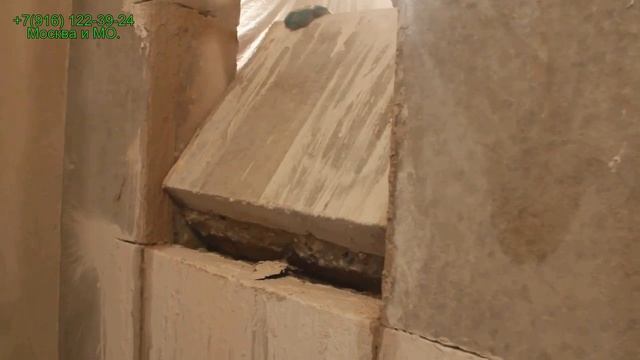 Как вырезать проём в несущей стене и усилить его с помощью металлической сварной рамы.