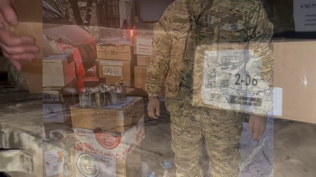 Газель Народная продолжают работать за лентой .