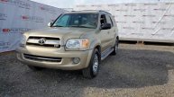 lot 200 2005 Toyota Sequoia
