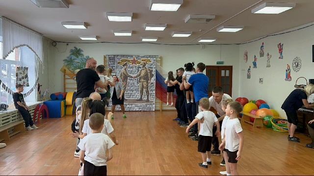 Спортивный праздник, посвященный Дню защитника Отечества! Группа "Цветик - семицветик "