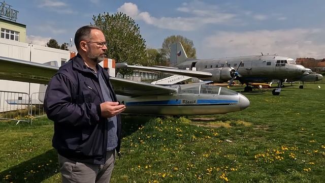 O letadlech a létání - Blaník