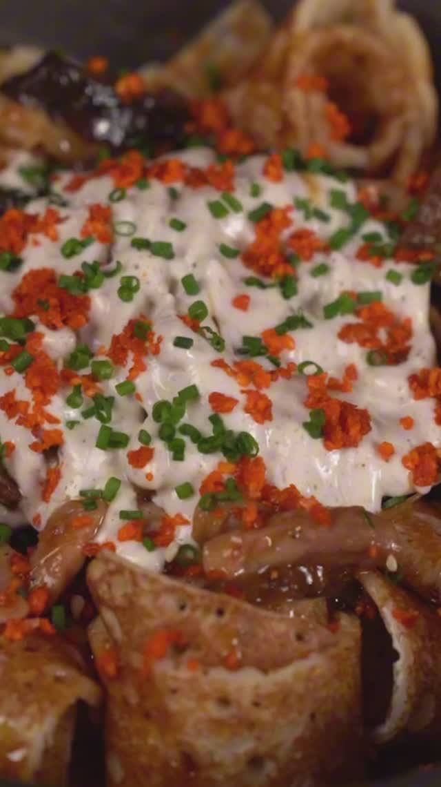 Блины по-азиатски с курицей и грибами! 🍗 #блины #масленица #курица #грибы #вешенки #сытно #трюфель